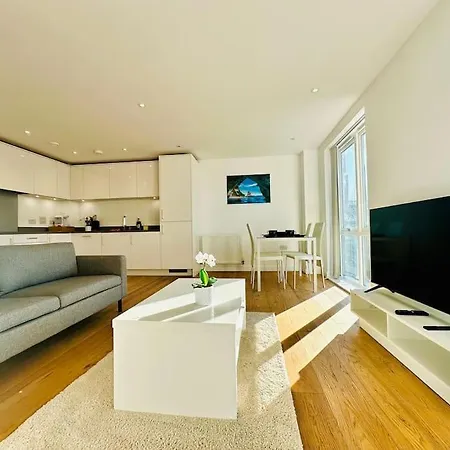Stylish Apartment In Zone 2 London Exterior photo